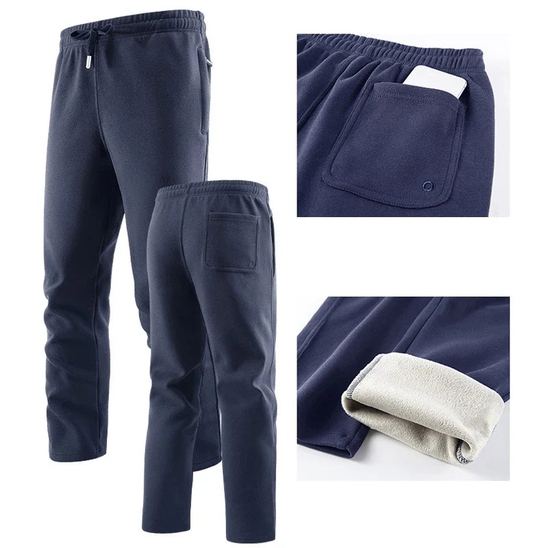 Elegant men's sweater with zipper