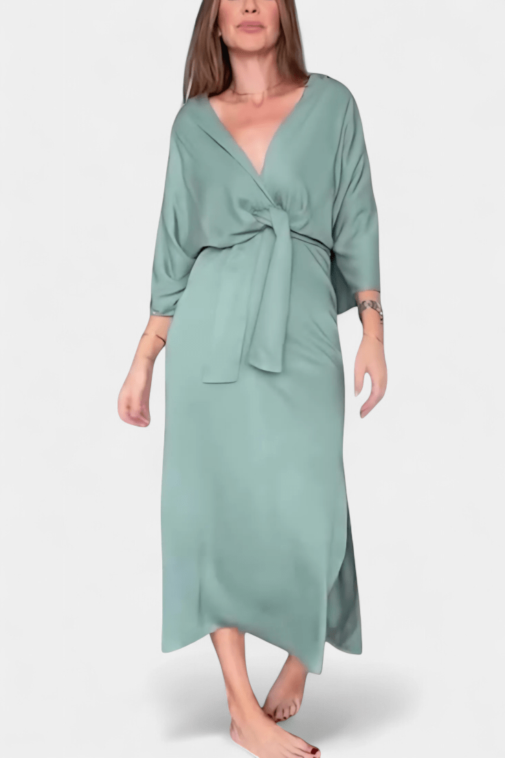 Astrid | Elegant midi dress