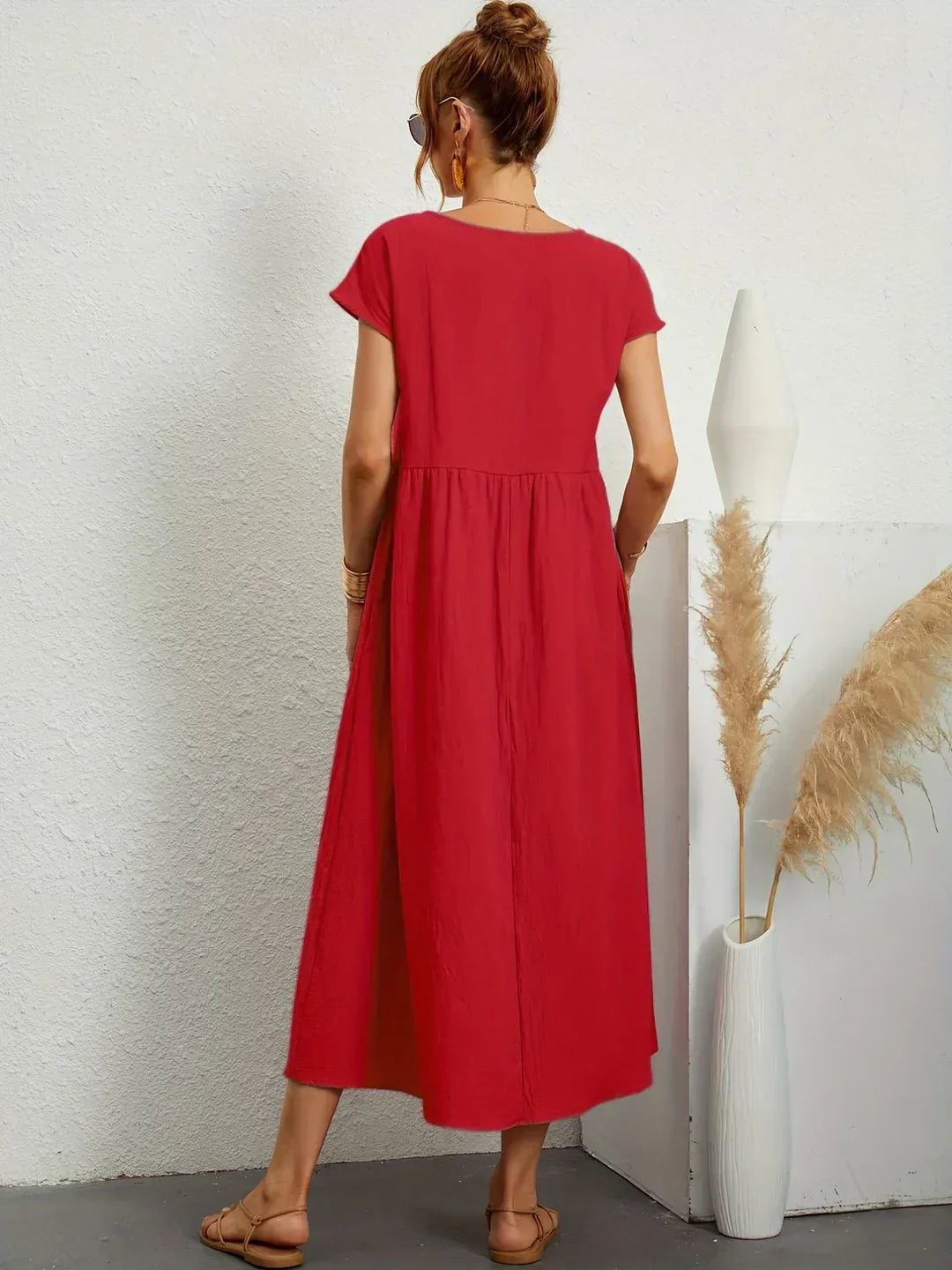 Margaret™ — A flowing midi dress with timeless elegance