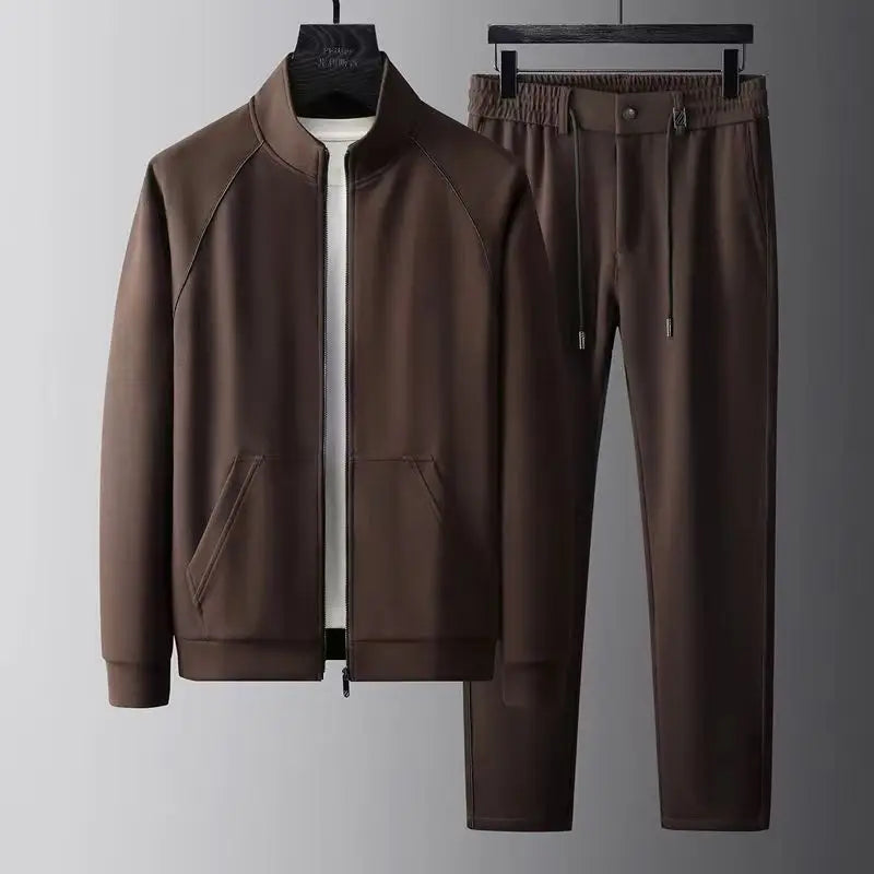 Elegant men's tracksuit