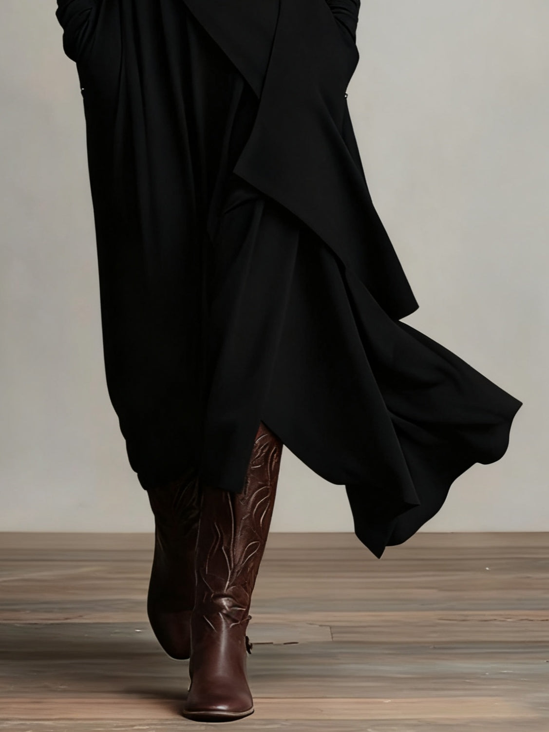 Aurelia | Maxi Dress with High Neck